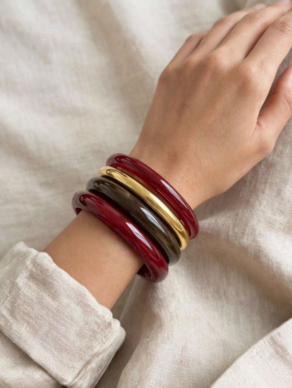 MANORÉ Set 4 Braccialetti Bangle - Bordeaux, Oro & Tartarugato | Resina Lucida