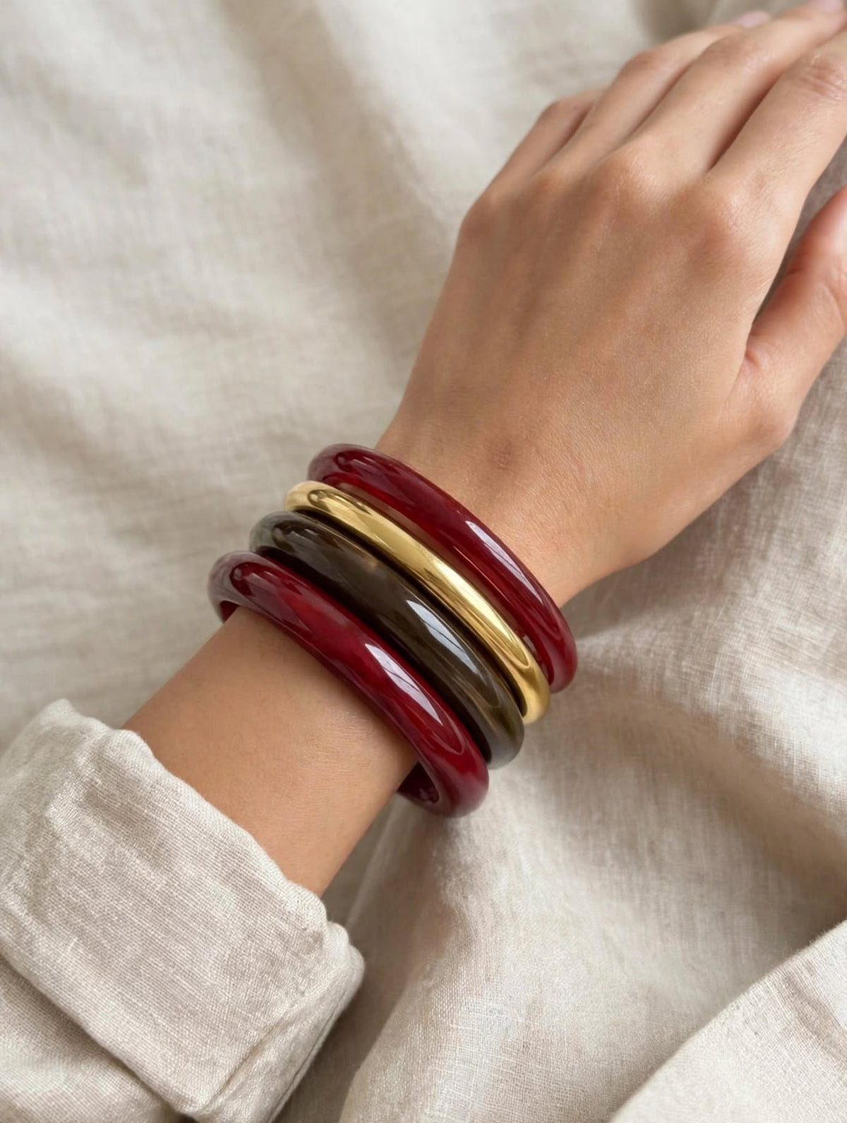 MANORÉ Set 4 Braccialetti Bangle - Bordeaux, Oro & Tartarugato | Resina Lucida